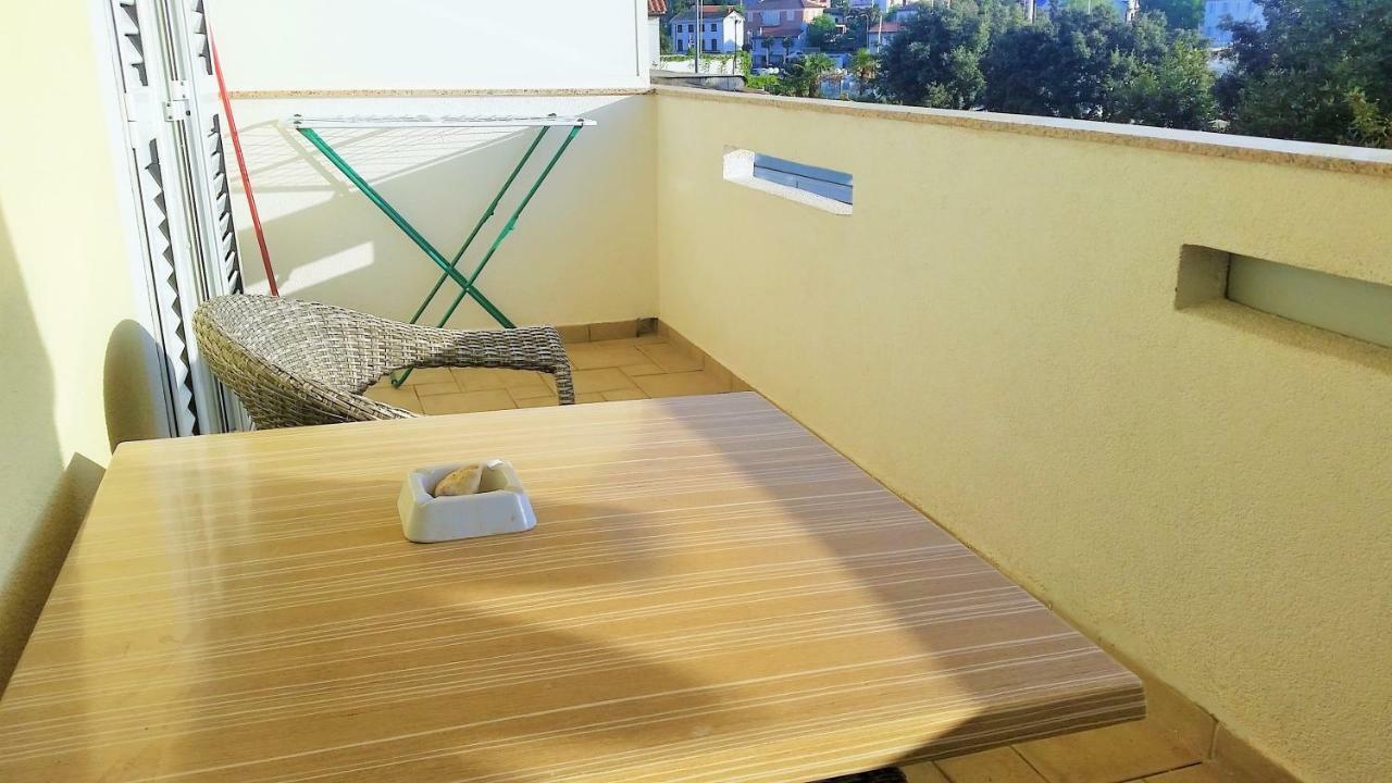 Obala Apartment & Studios マリンスカ エクステリア 写真