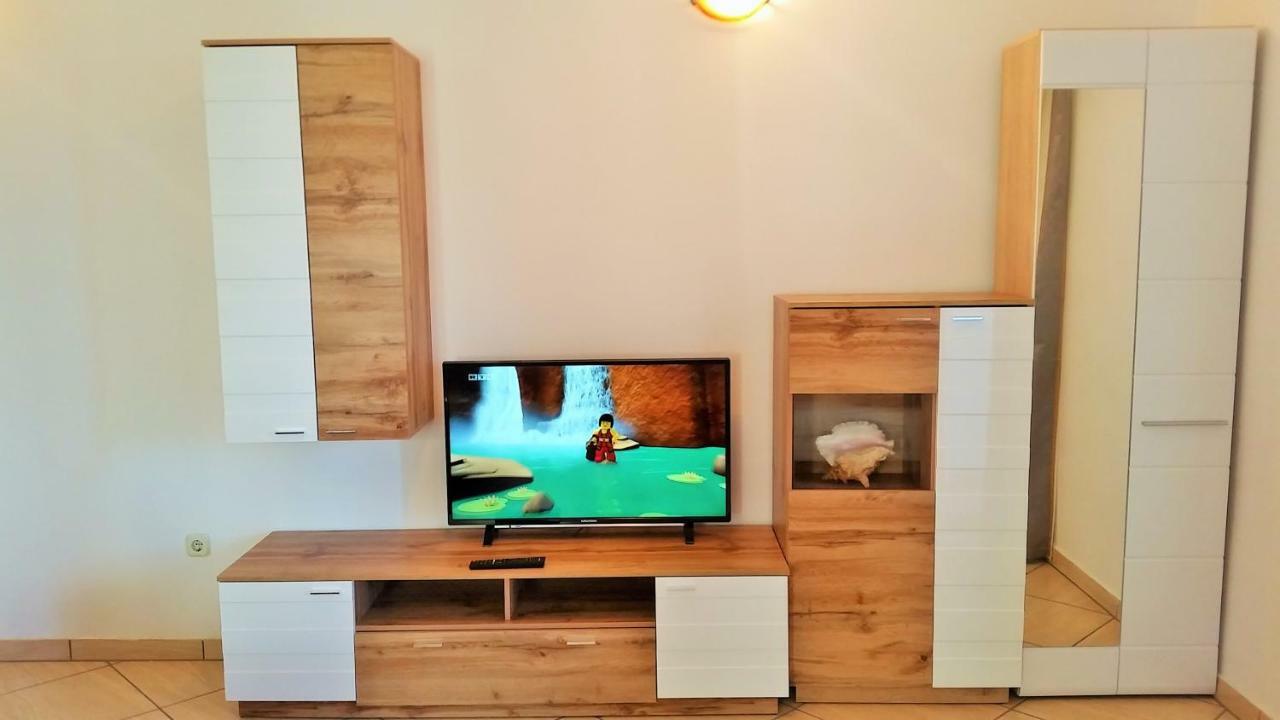 Obala Apartment & Studios マリンスカ エクステリア 写真